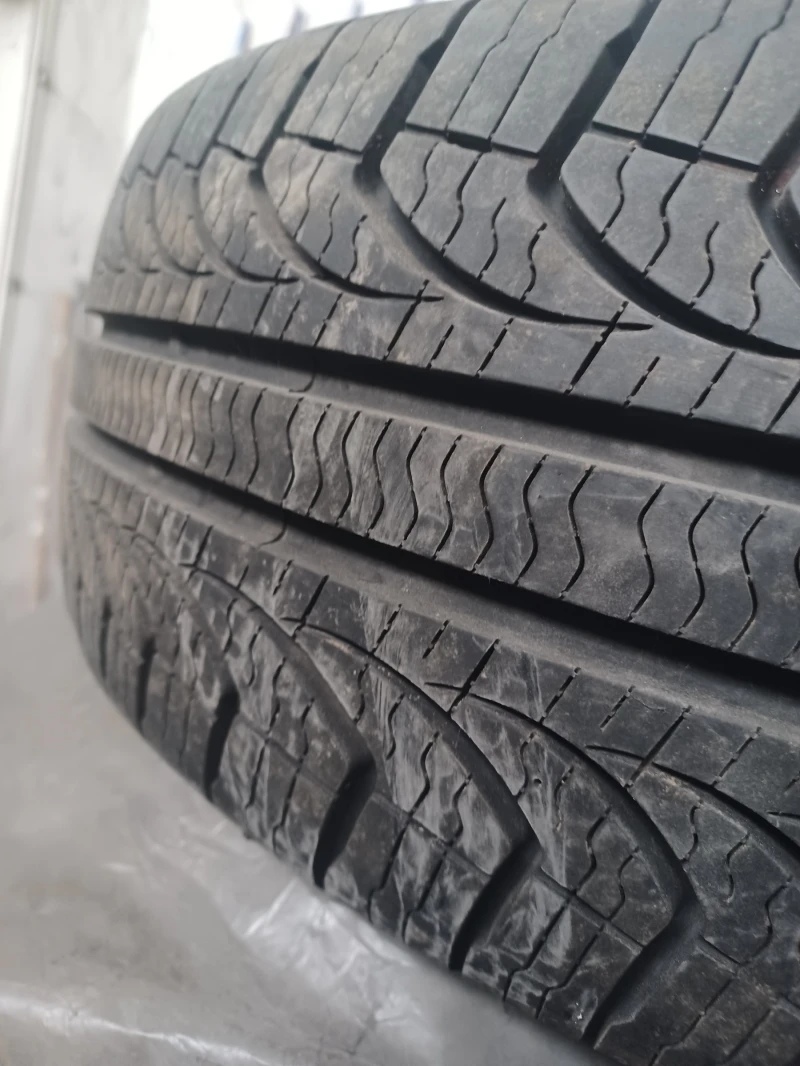 Hyundai IX35 2.0 CRDI 4WD AT, снимка 16 - Автомобили и джипове - 52592854