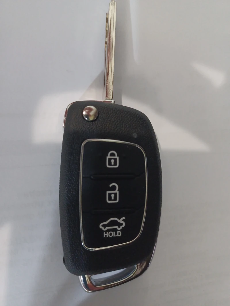 Hyundai IX35 2.0 CRDI 4WD AT, снимка 14 - Автомобили и джипове - 52592854