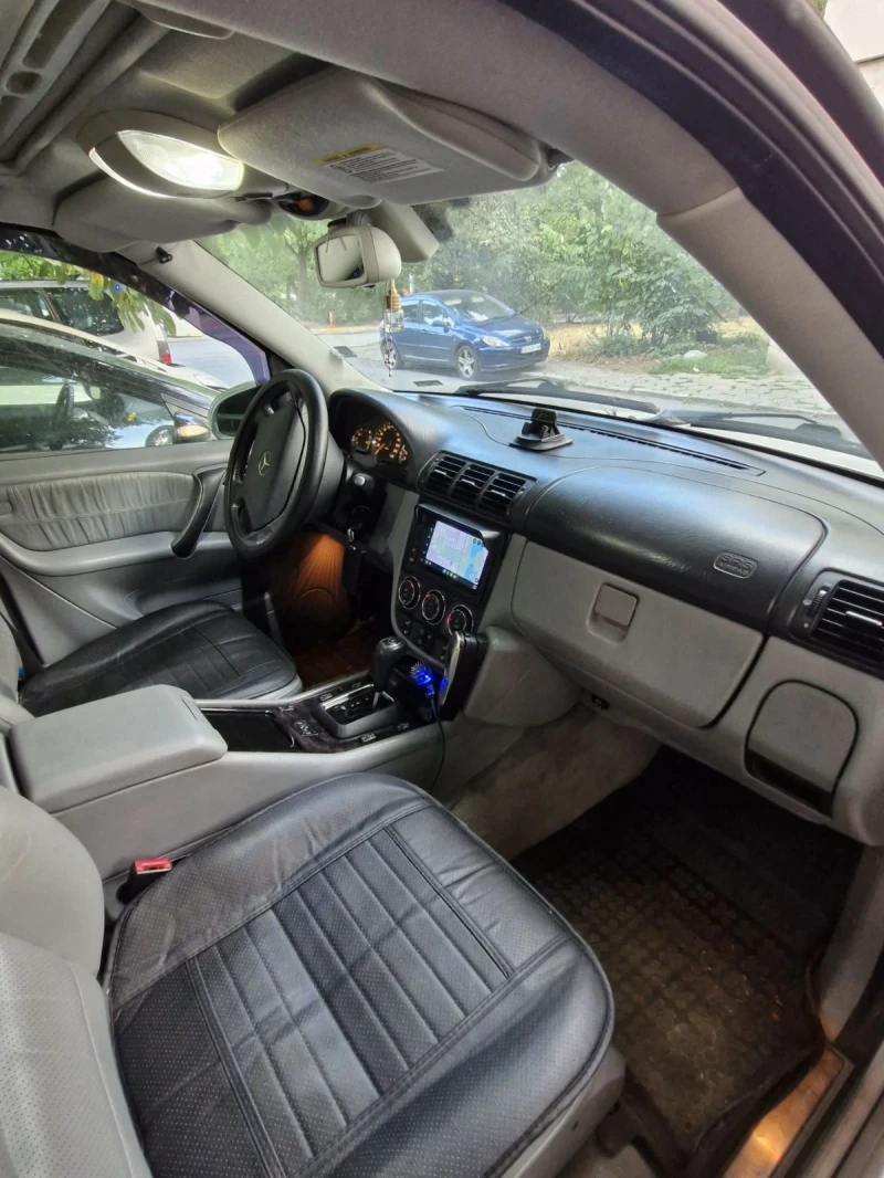 Mercedes-Benz ML 350, снимка 7 - Автомобили и джипове - 52806048