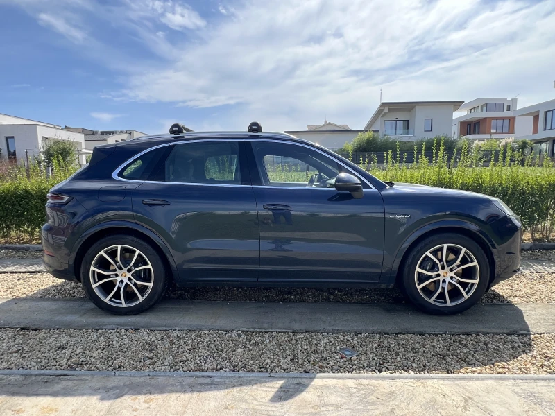 Porsche Cayenne E-Hybrid, снимка 7 - Автомобили и джипове - 53264596
