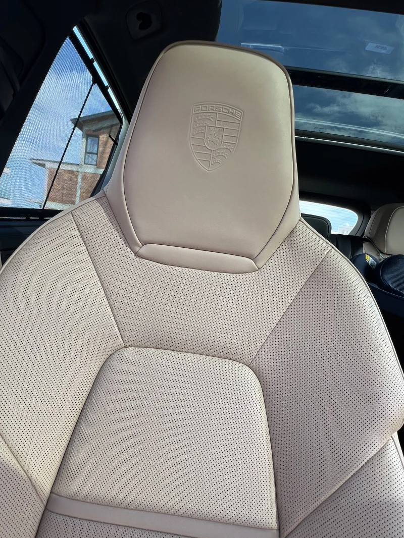 Porsche Cayenne E-Hybrid, снимка 4 - Автомобили и джипове - 53264596