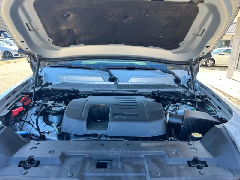 Land Rover Defender 110 XS EDITION, снимка 13 - Автомобили и джипове - 53364642