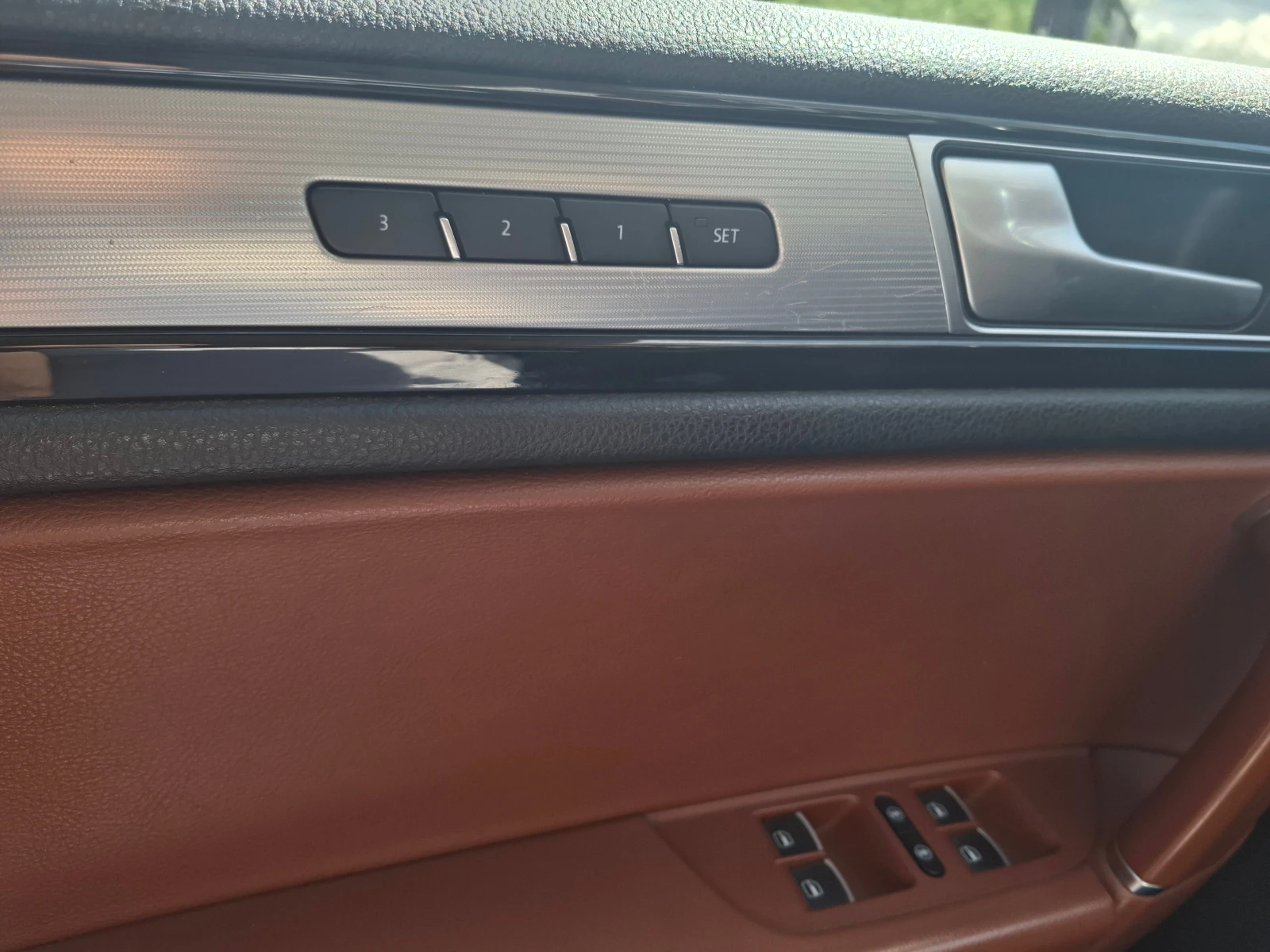 VW Touareg  - изображение 8