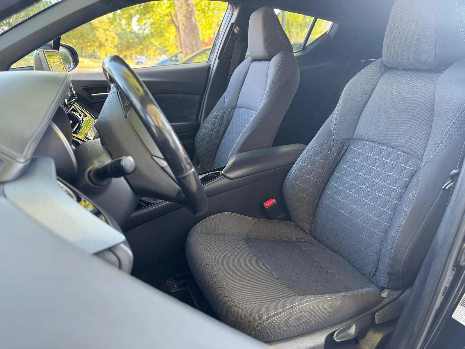 Toyota C-HR 1.8 HYBRID - изображение 5