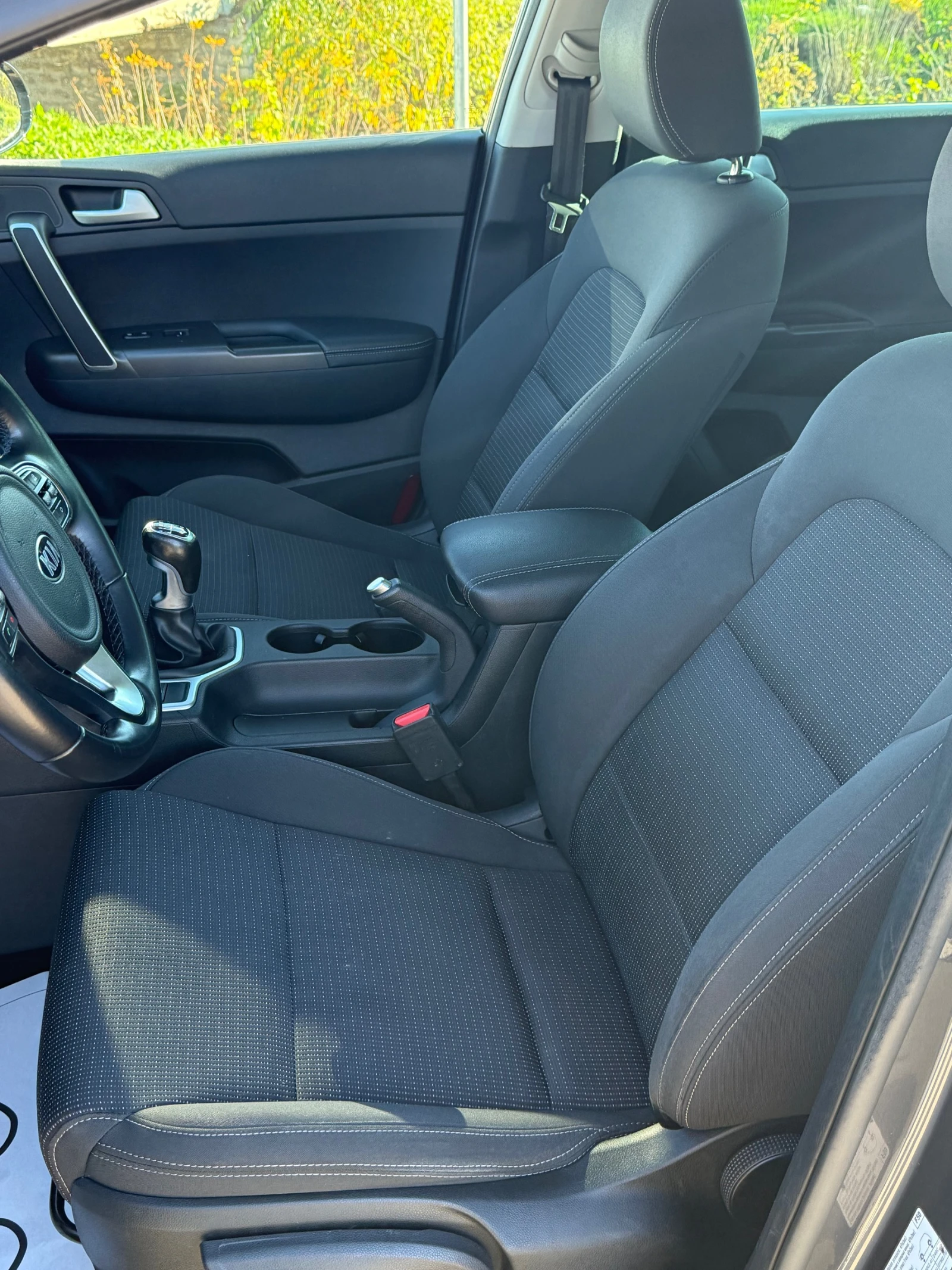 Kia Sportage 1.6 GDI - изображение 9