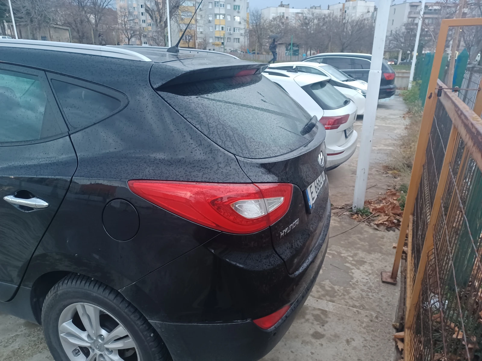 Hyundai IX35 2.0 CRDI 4WD AT - изображение 4