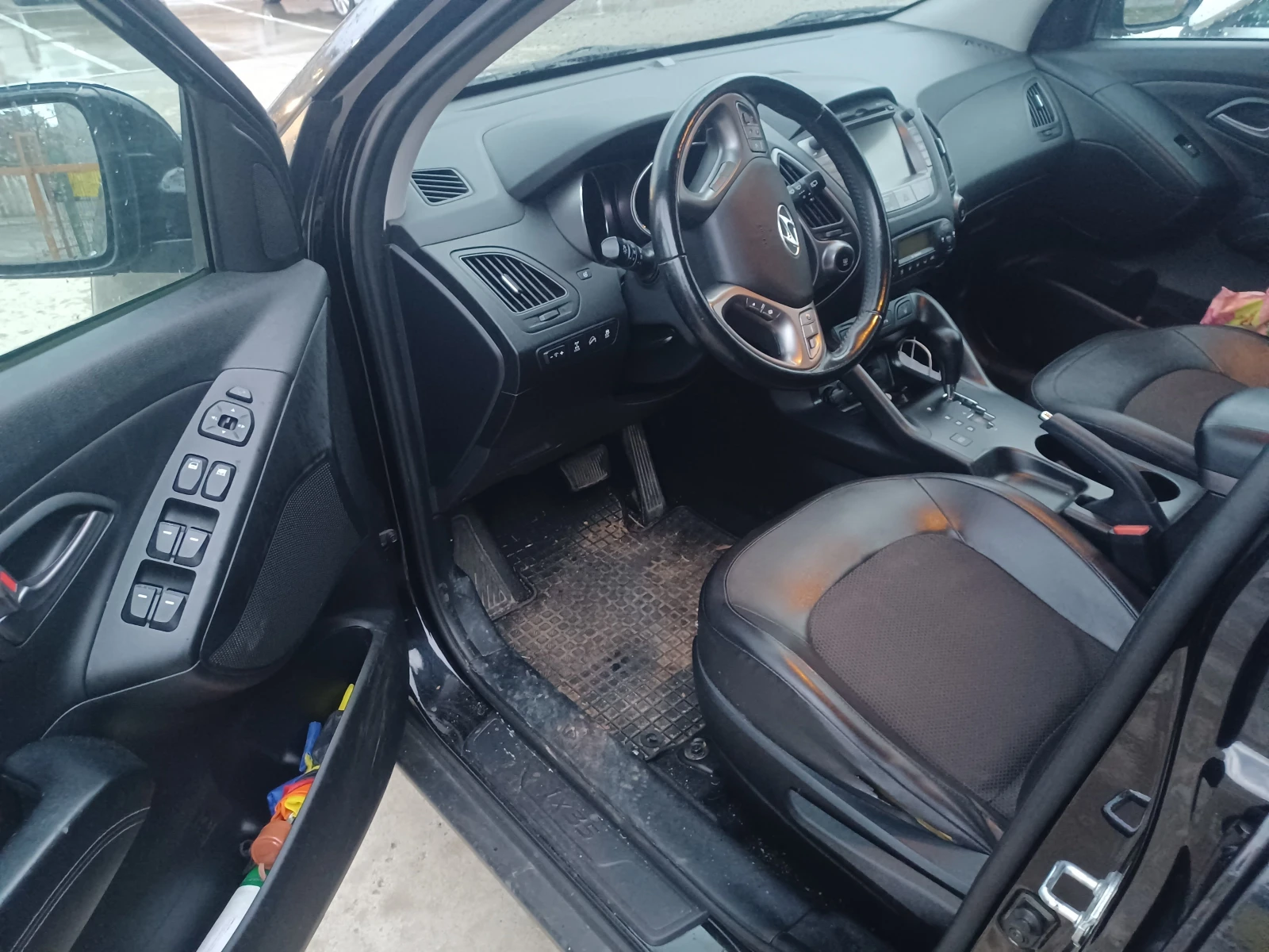 Hyundai IX35 2.0 CRDI 4WD AT - изображение 10