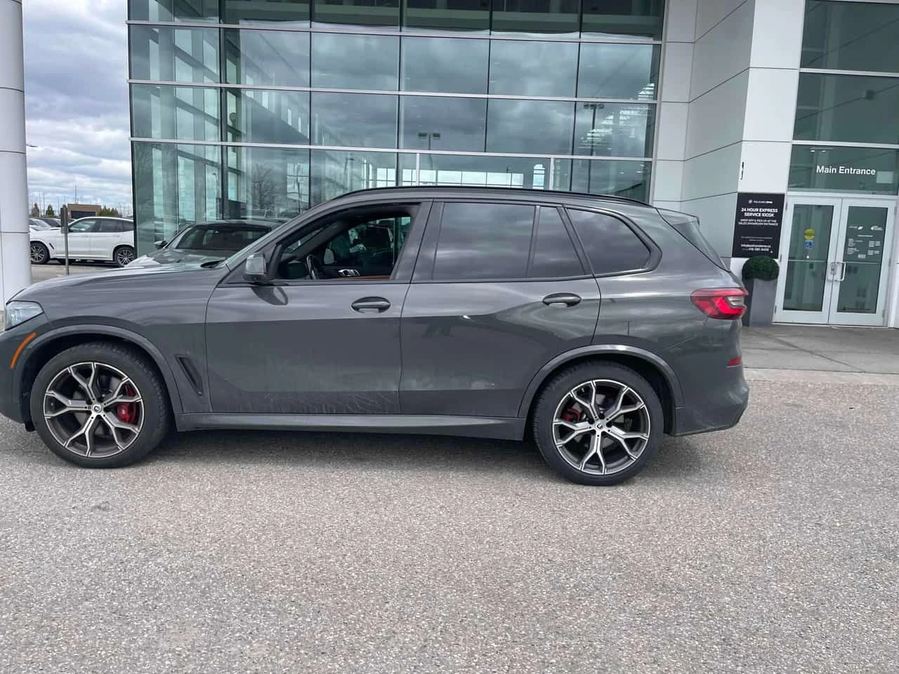 BMW X5 | ЛАЗЕРИ | 360 | HARMAN KARDON | ПАНОРАМА | , снимка 2 - Автомобили и джипове - 54444206