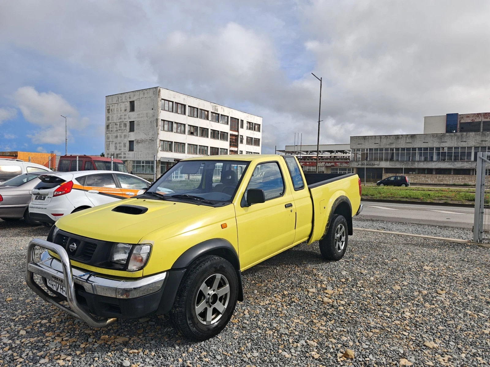 Nissan Titan king Nissan King 2.5