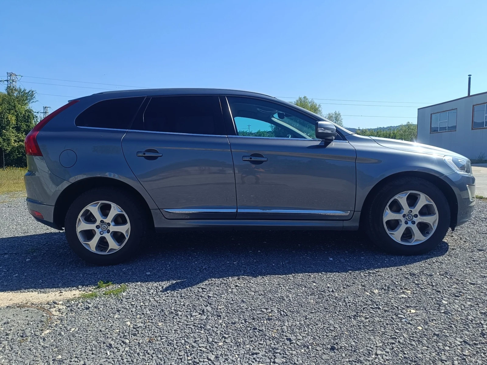 Volvo XC60 SUV, снимка 7 - Автомобили и джипове - 55239768