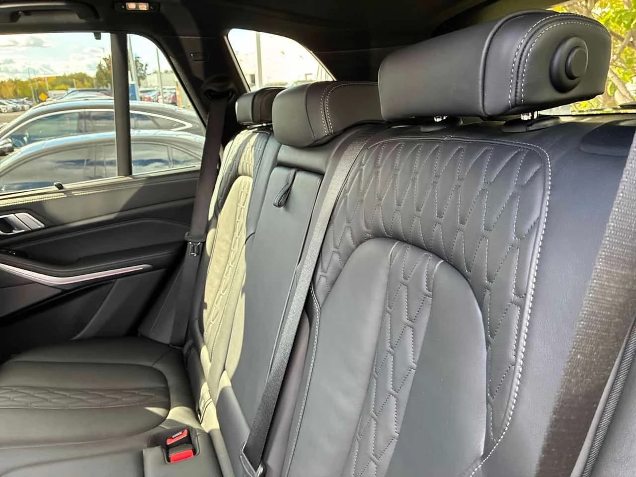 BMW X5 * M50i * CARFAX * ���� �� �� | Mobile.bg � ����������� 11