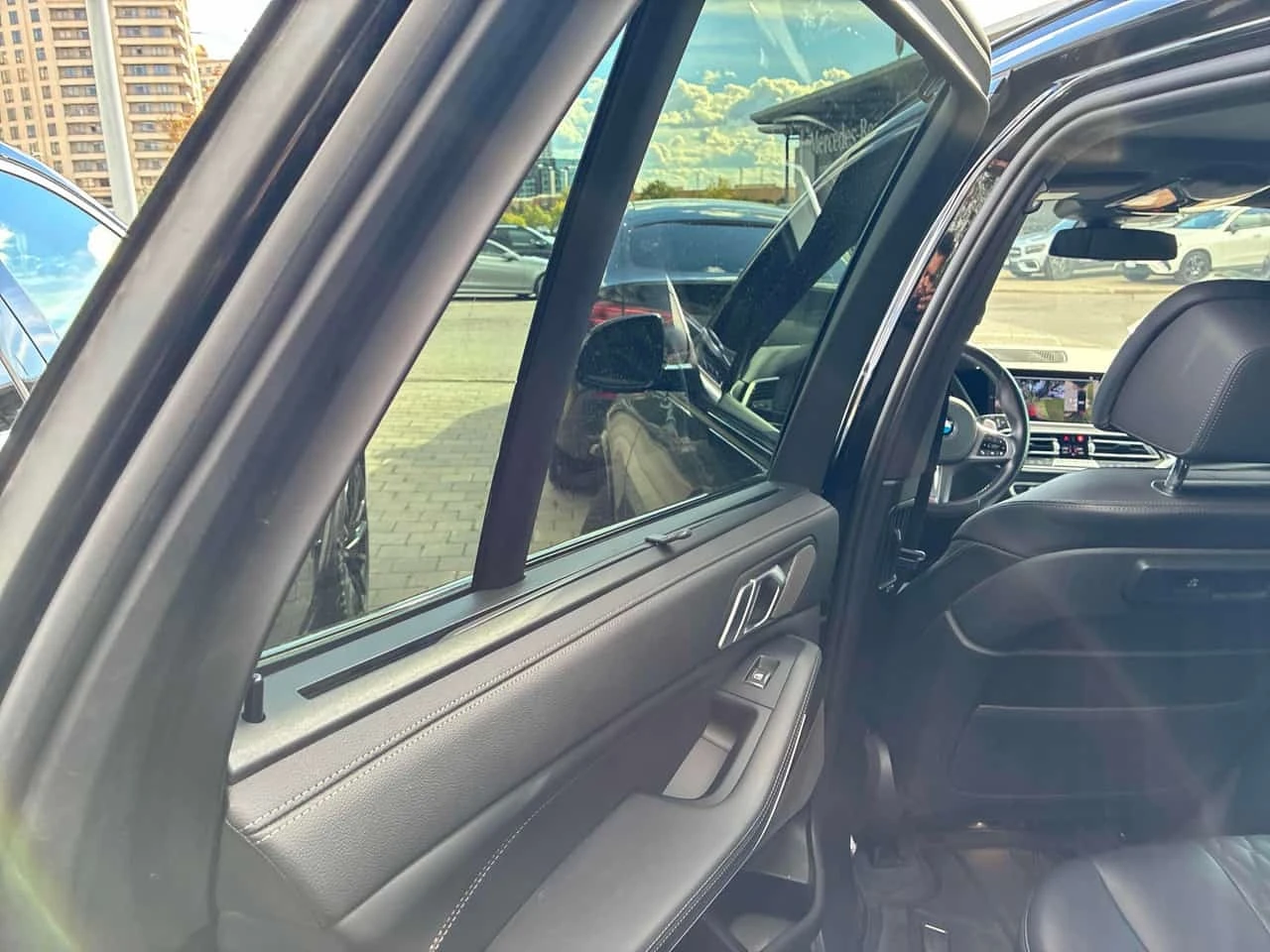 BMW X5 * M50i * CARFAX * ���� �� �� | Mobile.bg � ����������� 15