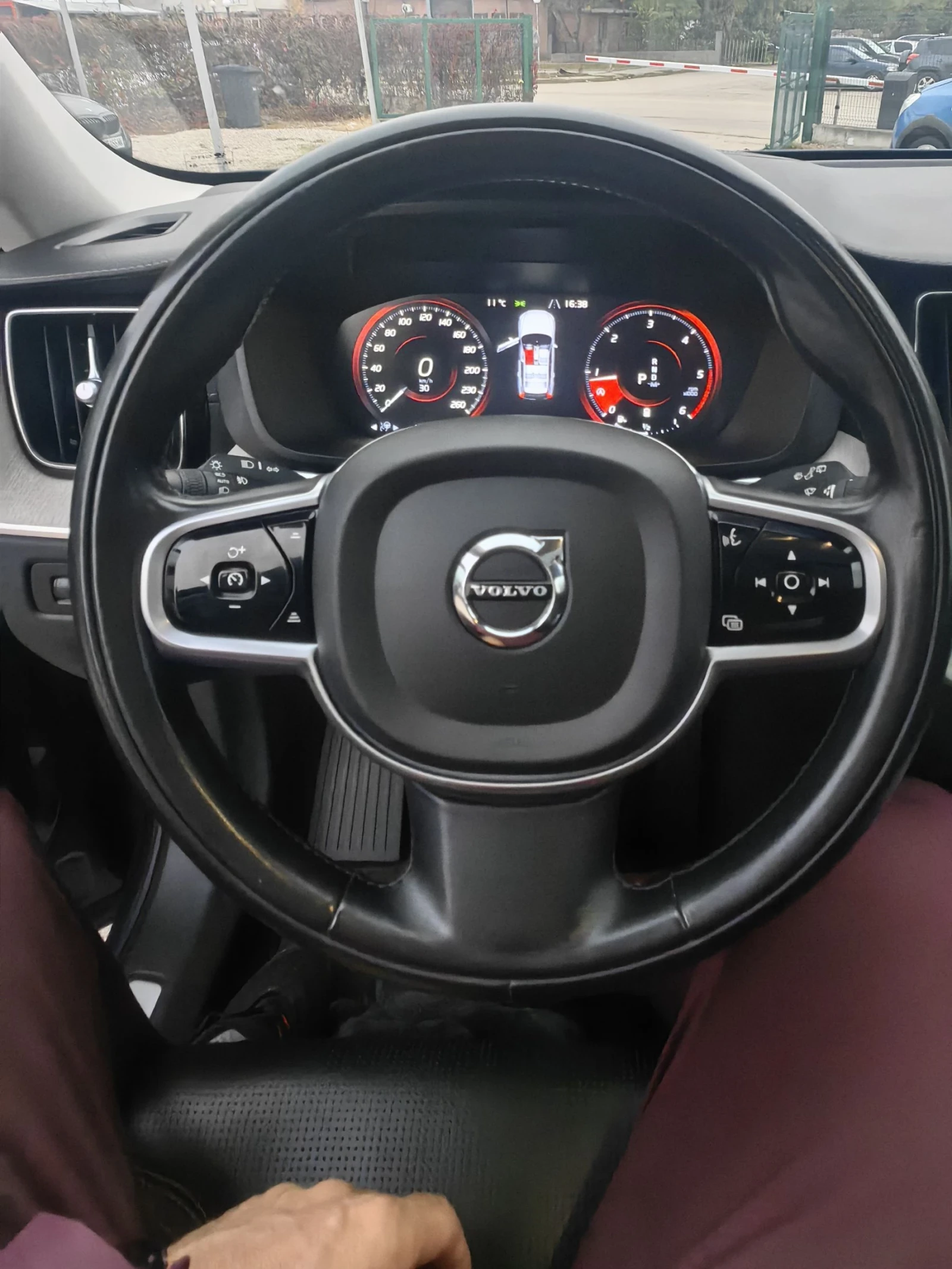 Volvo XC60 2.0D/HIbrid/197/B4/SWISS/FULL | Mobile.bg � ����������� 10