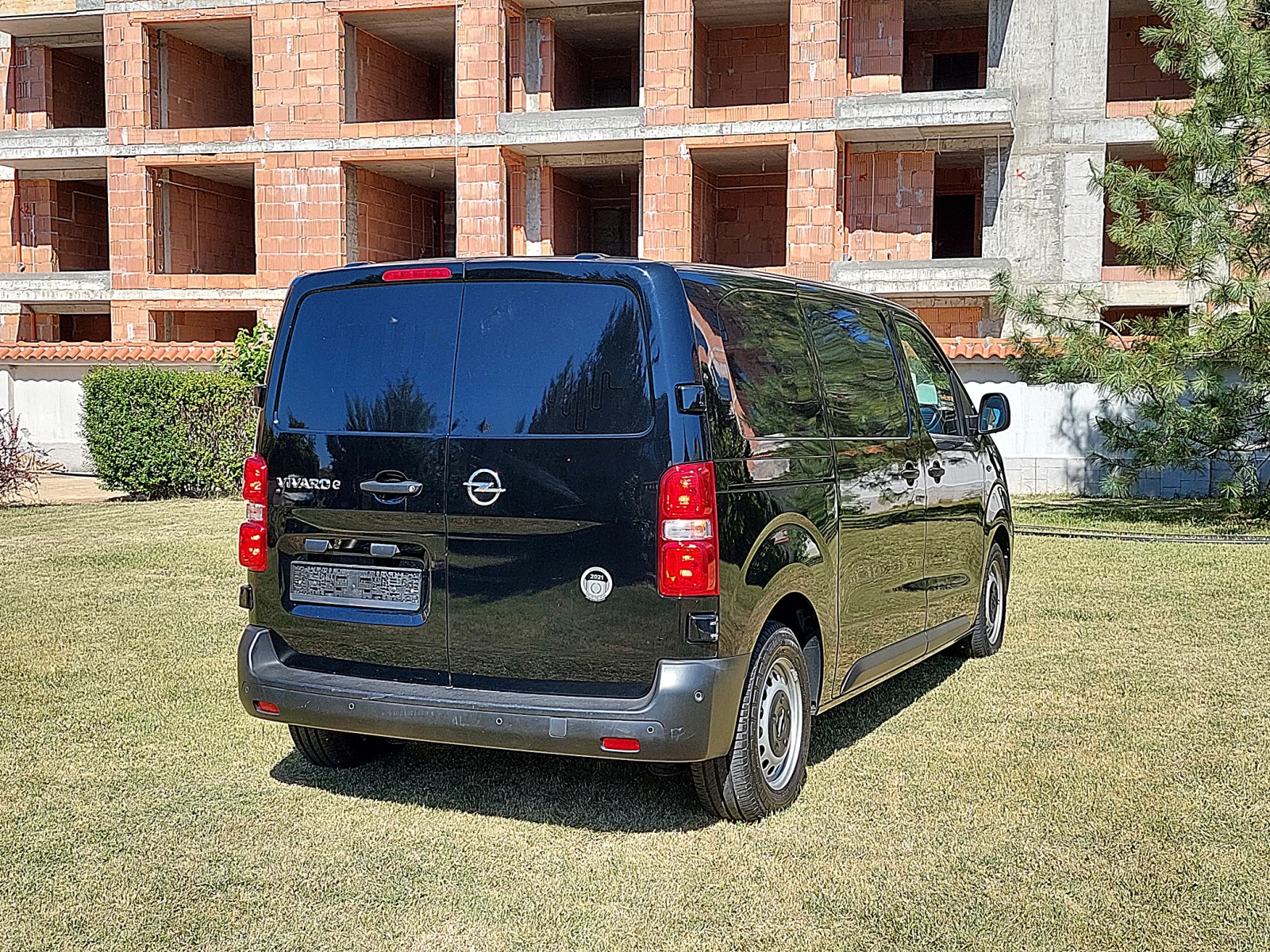 Opel Vivaro Electric 75kW Big Battery | Mobile.bg   7