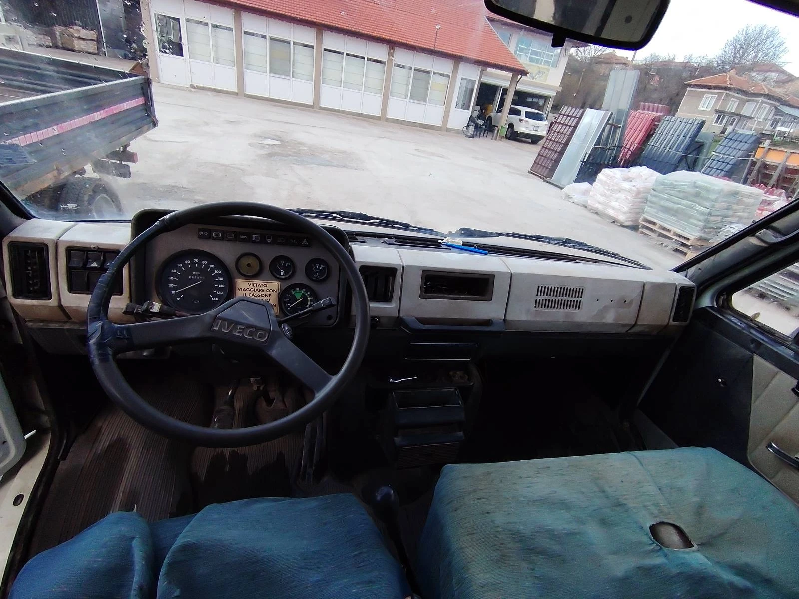 Iveco Daily 35-10, снимка 8 - Камиони - 54062670