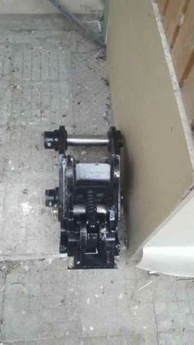 Багер JCB Бързосменници, снимка 5