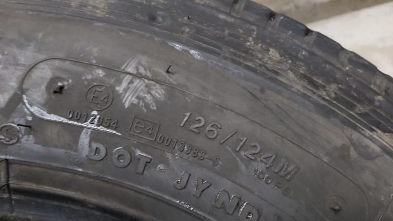 Гуми Всесезонни 215/75R17.5, снимка 7 - Гуми и джанти - 41998905