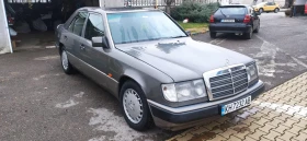 Mercedes-Benz 124, снимка 2