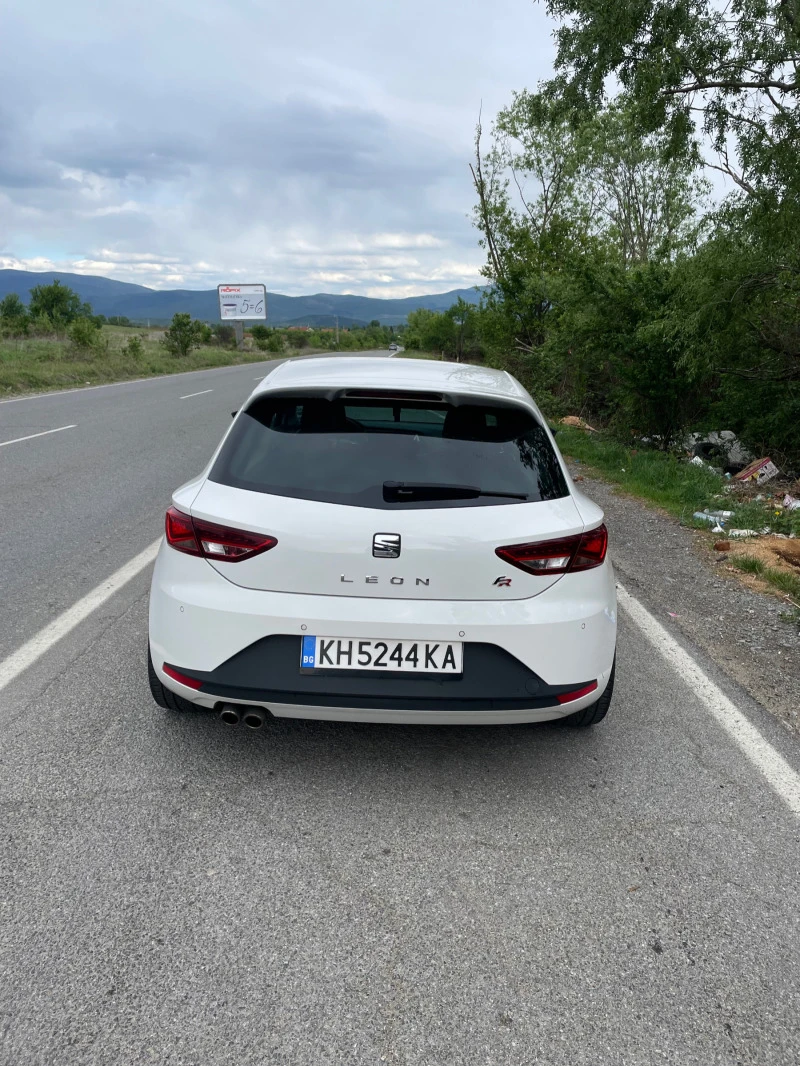 Seat Leon 2.0TDI, снимка 9 - Автомобили и джипове - 45515330