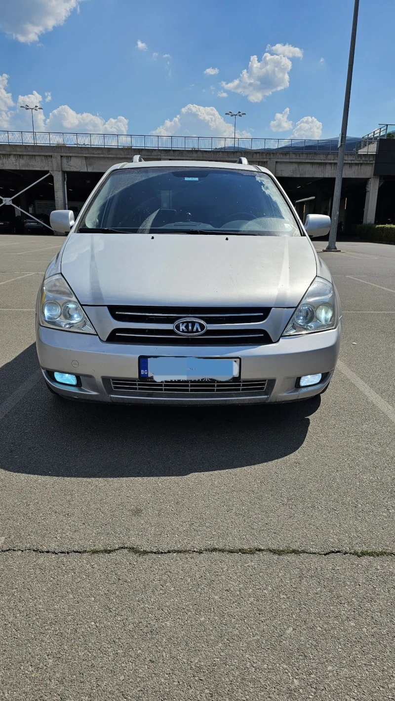 Kia Carnival, снимка 1 - Автомобили и джипове - 46815227