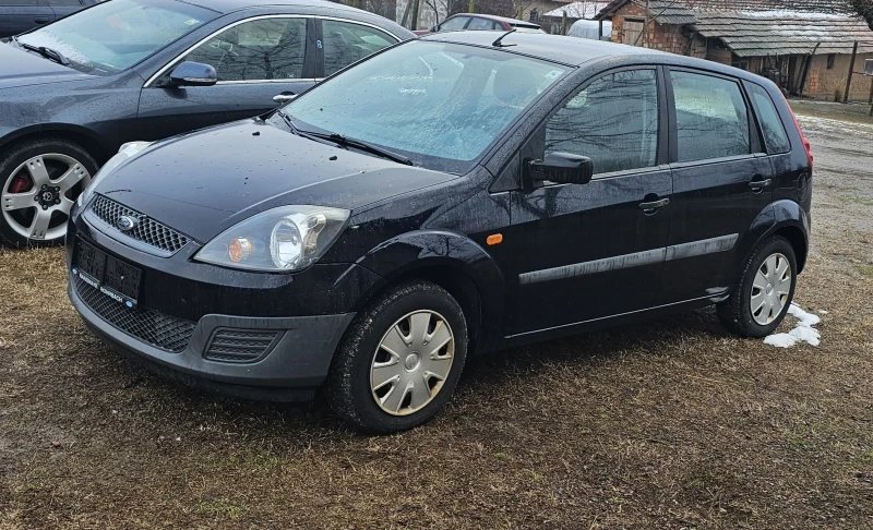 Ford Fiesta Ford Fiesta 1.3 4 Цилиндъра, снимка 1 - Автомобили и джипове - 48459571