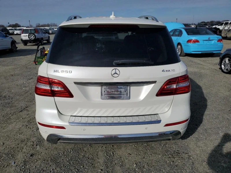 Mercedes-Benz ML 550, снимка 5 - Автомобили и джипове - 49188400