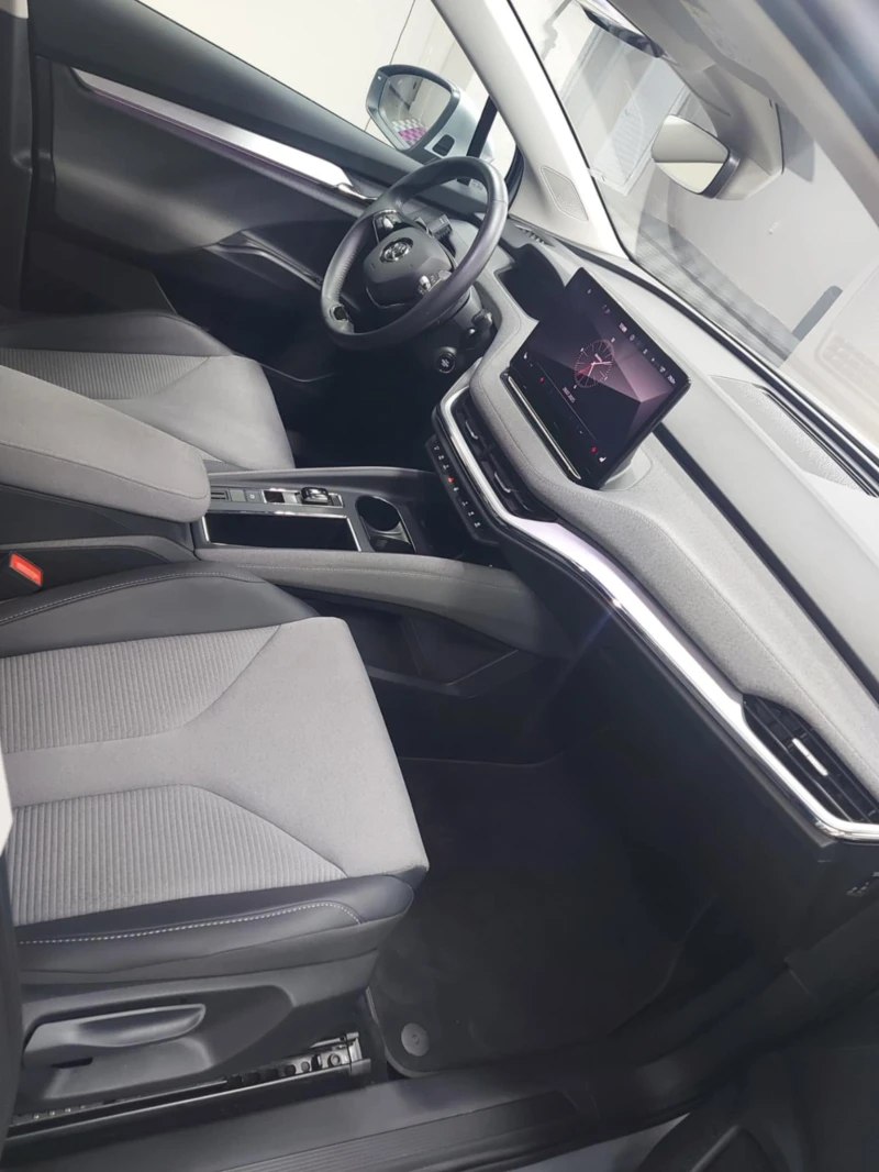 Skoda Enyaq 4X4, 265к.с., снимка 4 - Автомобили и джипове - 51991580