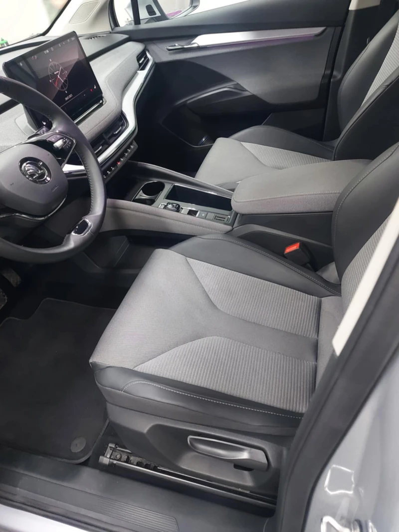 Skoda Enyaq 4X4, 265к.с., снимка 8 - Автомобили и джипове - 51991580
