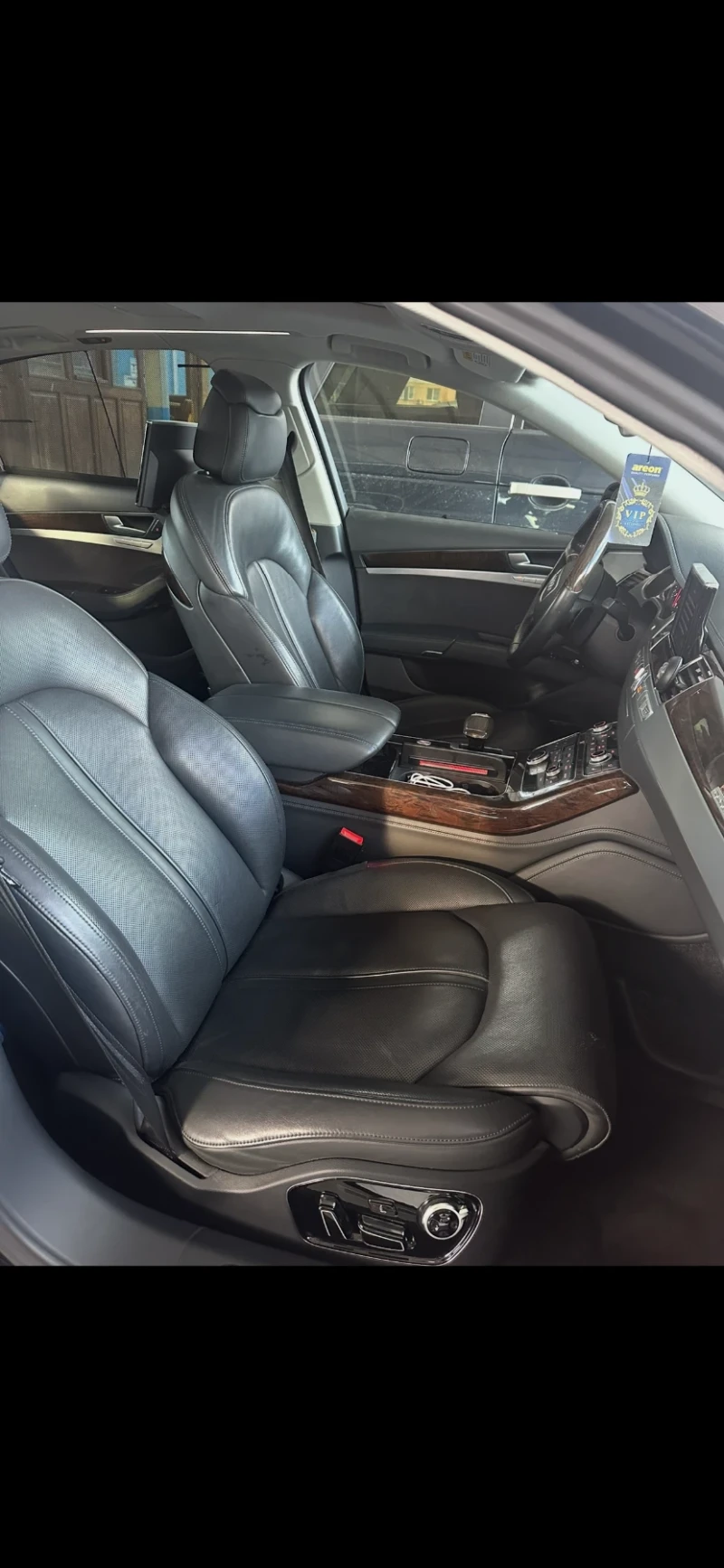 Audi A8 AUDI A8 4.2 TDI LONG FULL TV Head Up , снимка 9 - Автомобили и джипове - 52395701