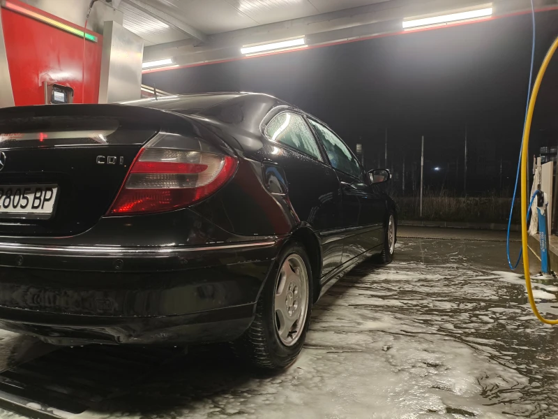 Mercedes-Benz C 220 CDI, снимка 12 - Автомобили и джипове - 52738799