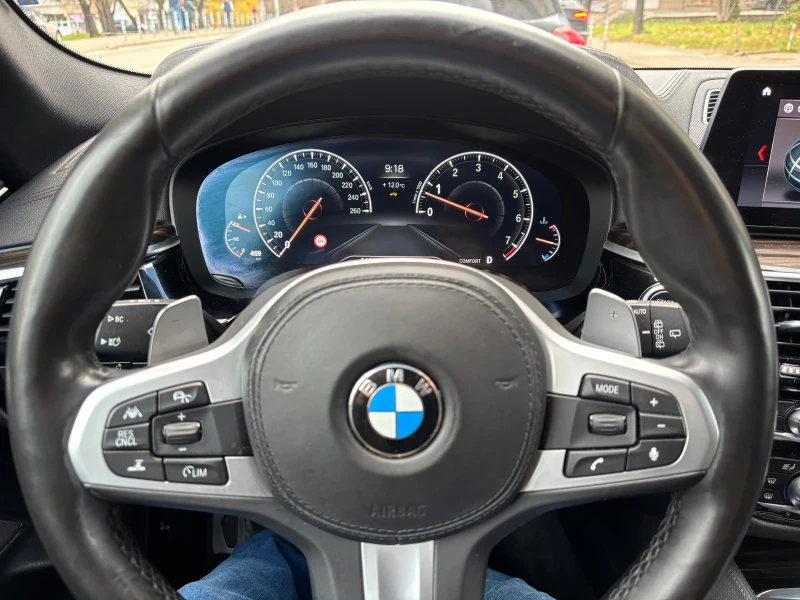 BMW 540 540i xDrive, снимка 14 - Автомобили и джипове - 52833197
