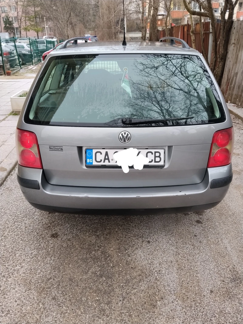 VW Passat, снимка 10 - Автомобили и джипове - 53178634
