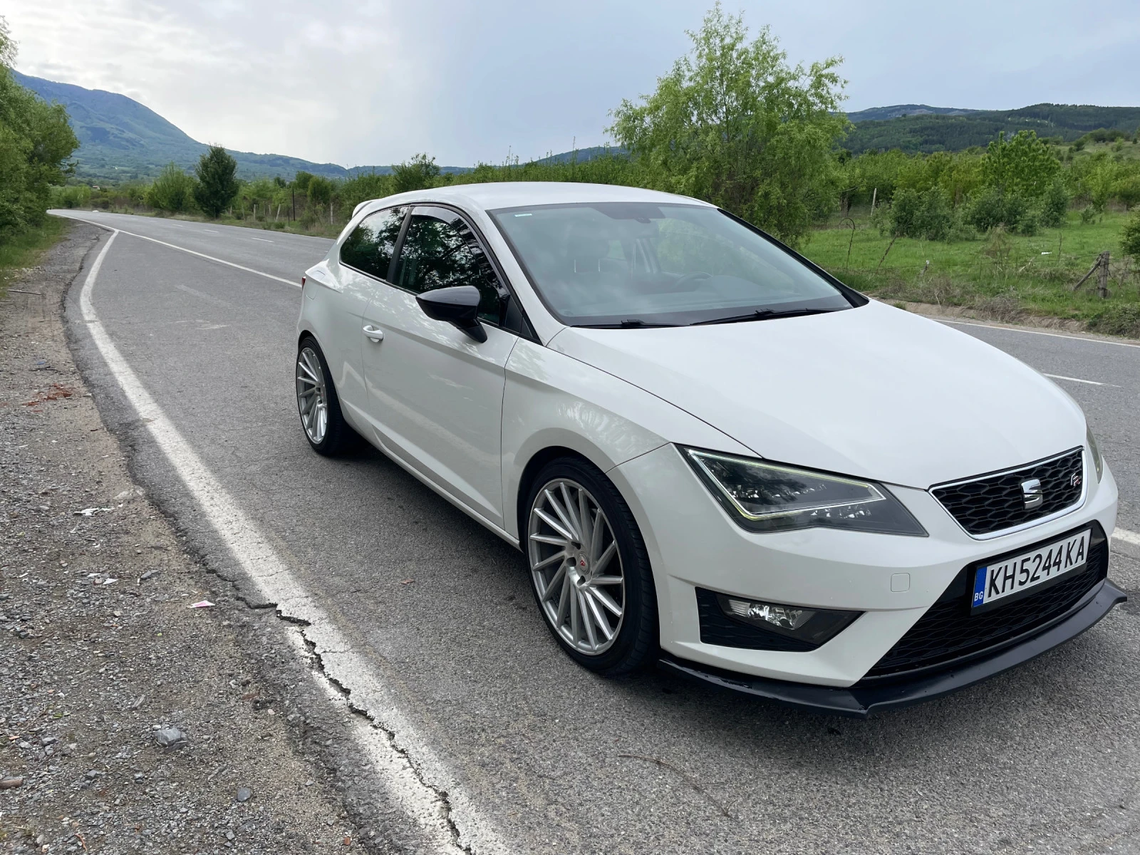 Seat Leon 2.0TDI - изображение 2