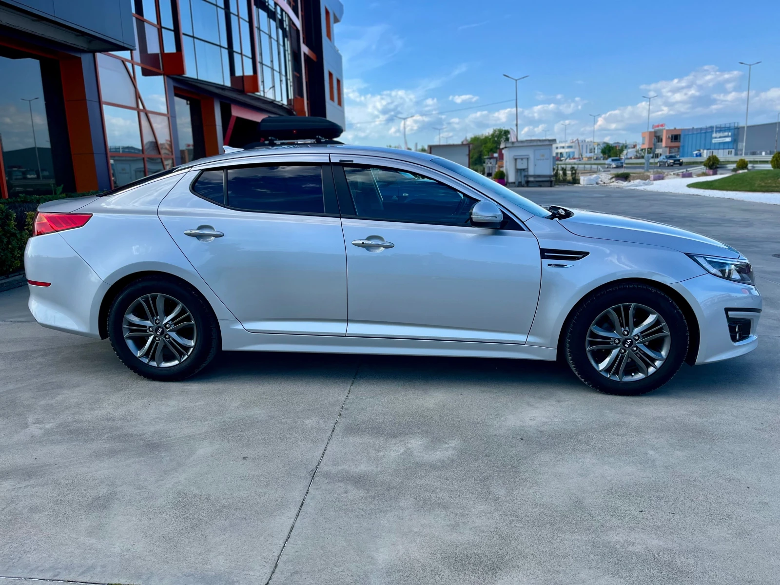 Kia K5 2.0i газ, подгряване, keyless go, Гаранция - изображение 4