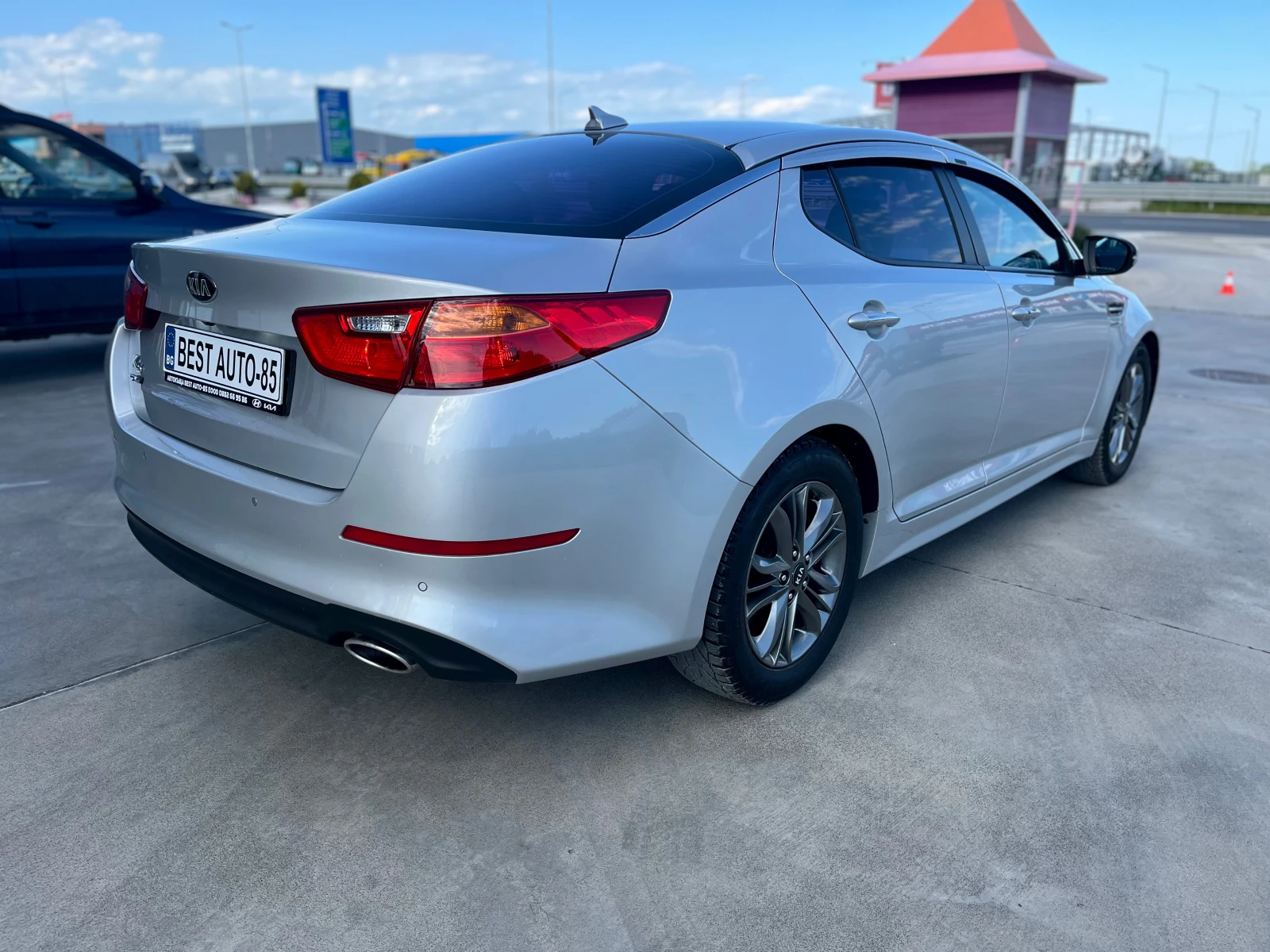 Kia K5 2.0i газ, подгряване, keyless go, Гаранция - изображение 5
