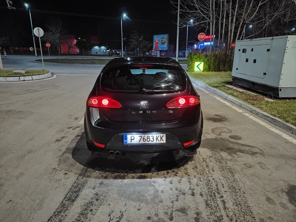Seat Leon 2.0 TDI FR - изображение 2