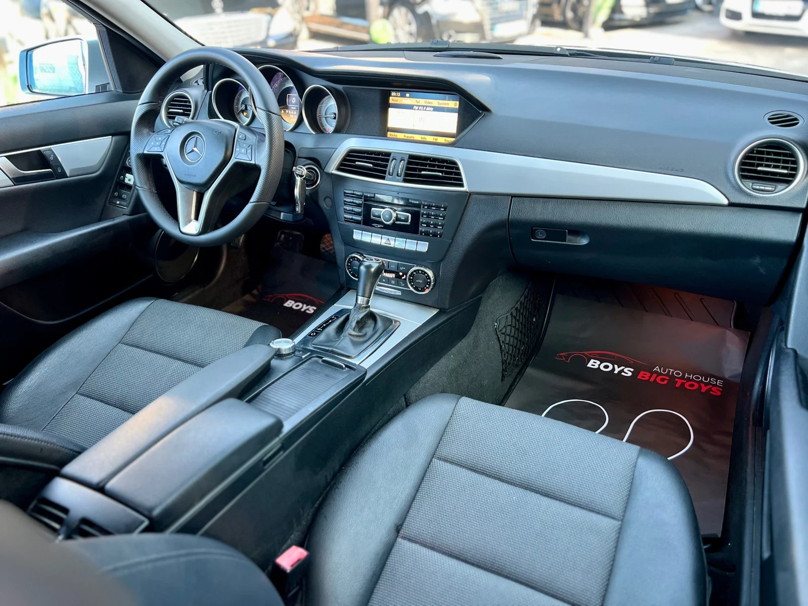 Mercedes-Benz C 220 AMGline* AVANGARDE* Facelift* BlueEfficiency* Авто | Mobile.bg — изображение 9