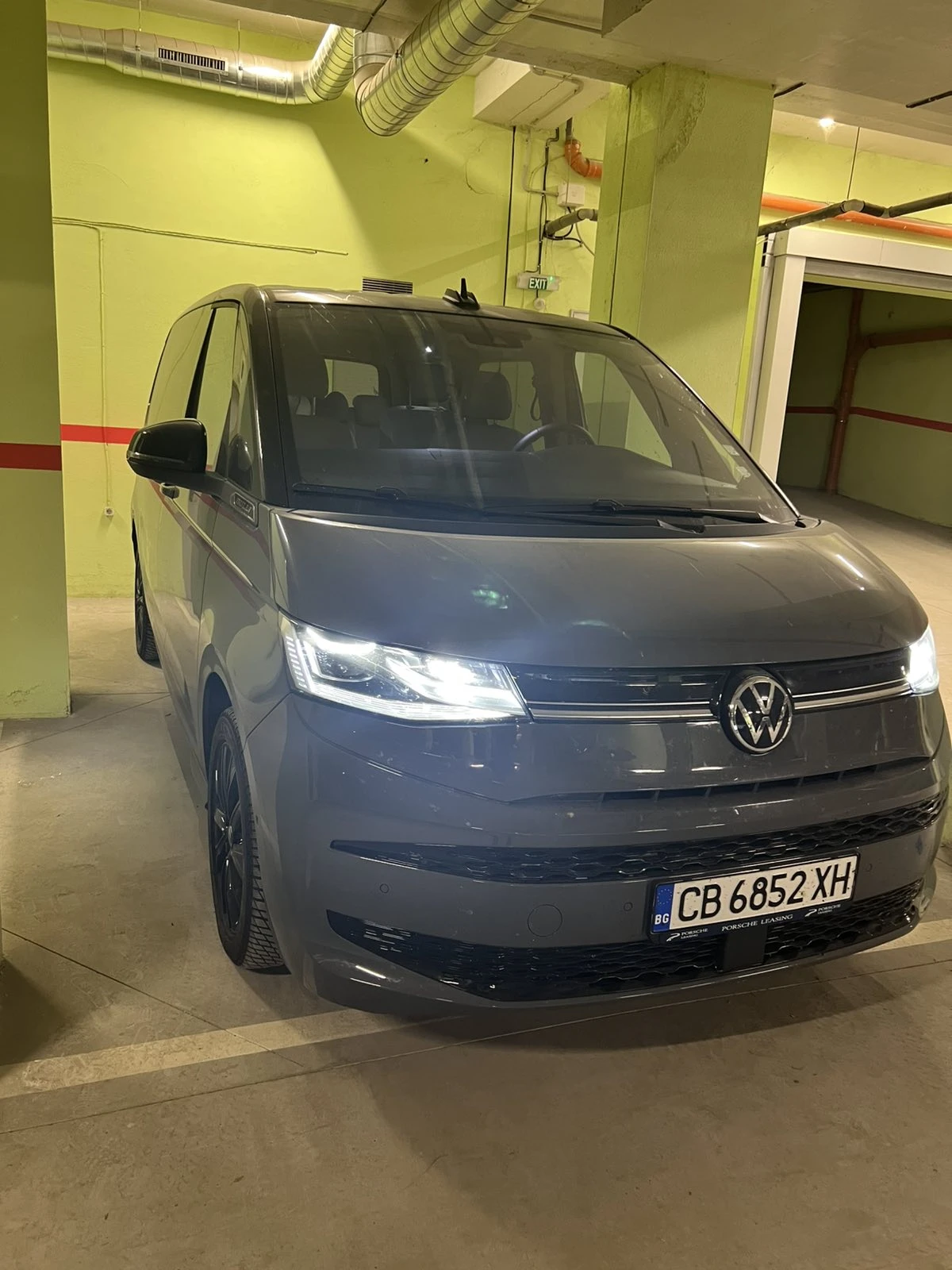 VW Multivan Life S 2.0 TDI Edition - изображение 3