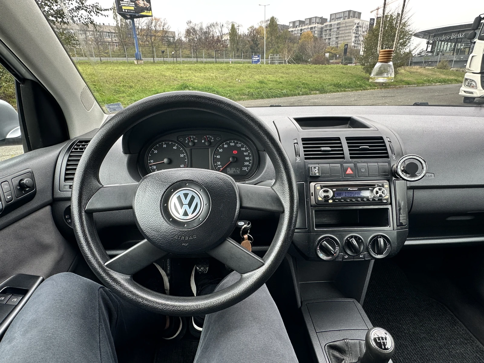 VW Polo 1.4 - изображение 9