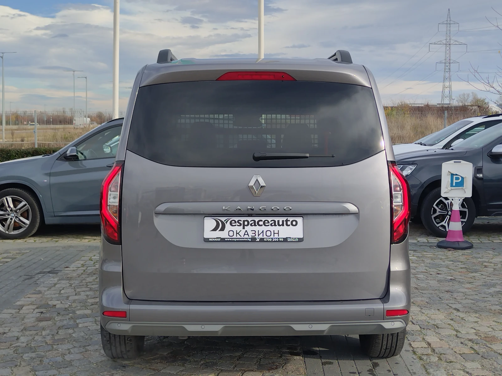 Renault Kangoo 1.3Tce 130 EDC/ N1 (4+ 1)м., снимка 6 - Автомобили и джипове - 52537148