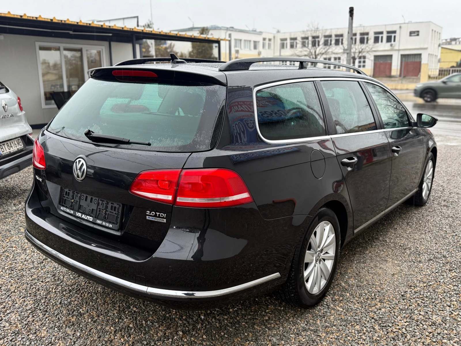 VW Passat 2.0TDI DISTRONIC CAMERA NAVI - изображение 4