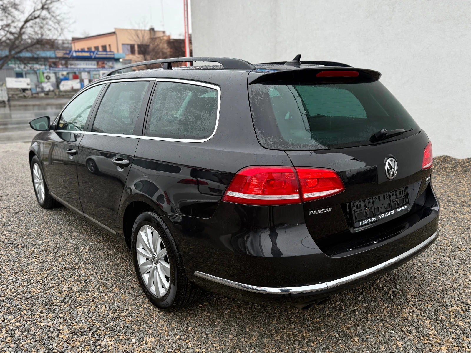 VW Passat 2.0TDI DISTRONIC CAMERA NAVI - изображение 3