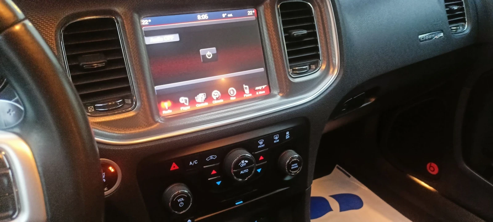 Dodge Charger R/T AWD - изображение 10