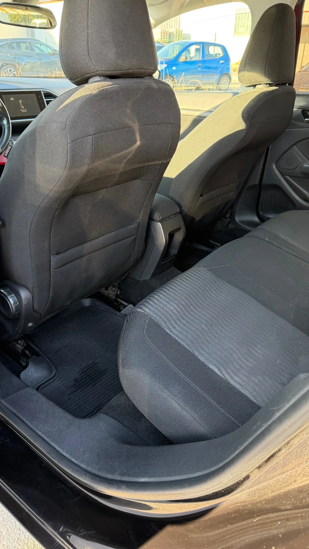 Peugeot 308 SW Реални км, снимка 9 - Автомобили и джипове - 53715616