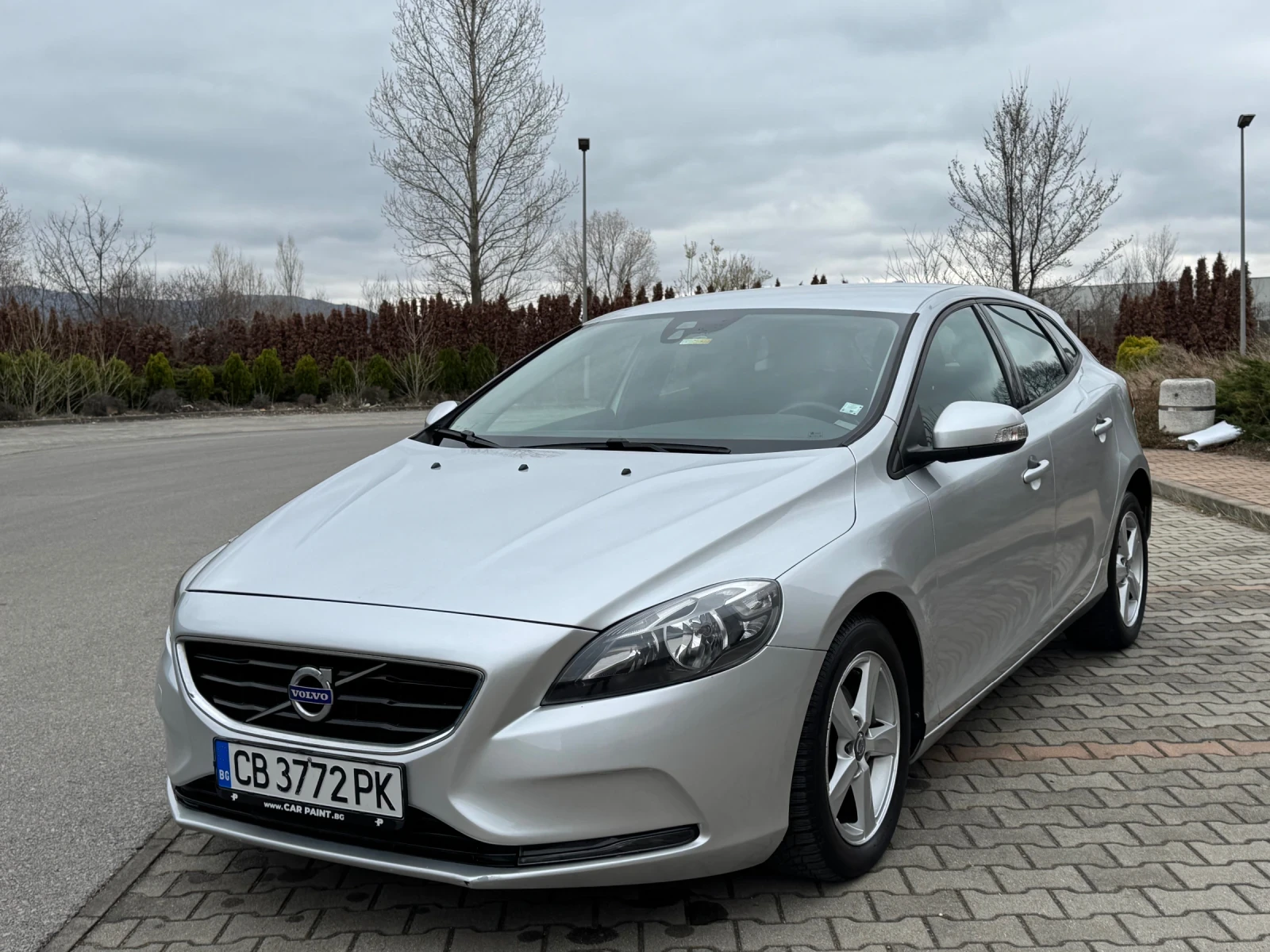 Volvo V40 1.6-D | Auto.bg — изображение 1