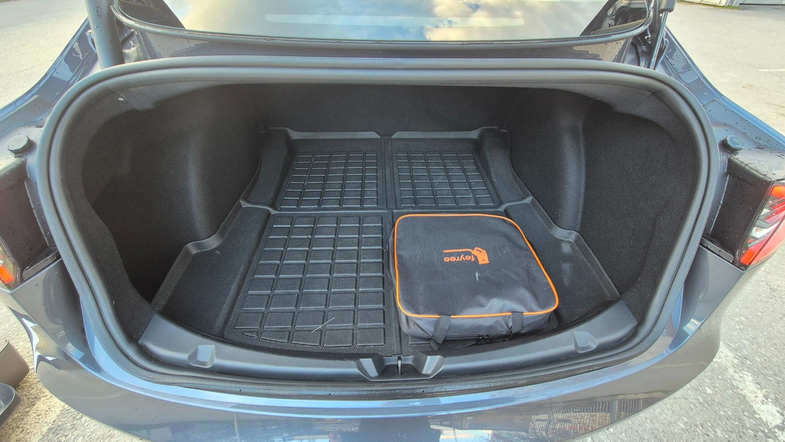 Tesla Model 3 Long range 4x4, снимка 13 - Автомобили и джипове - 53990538