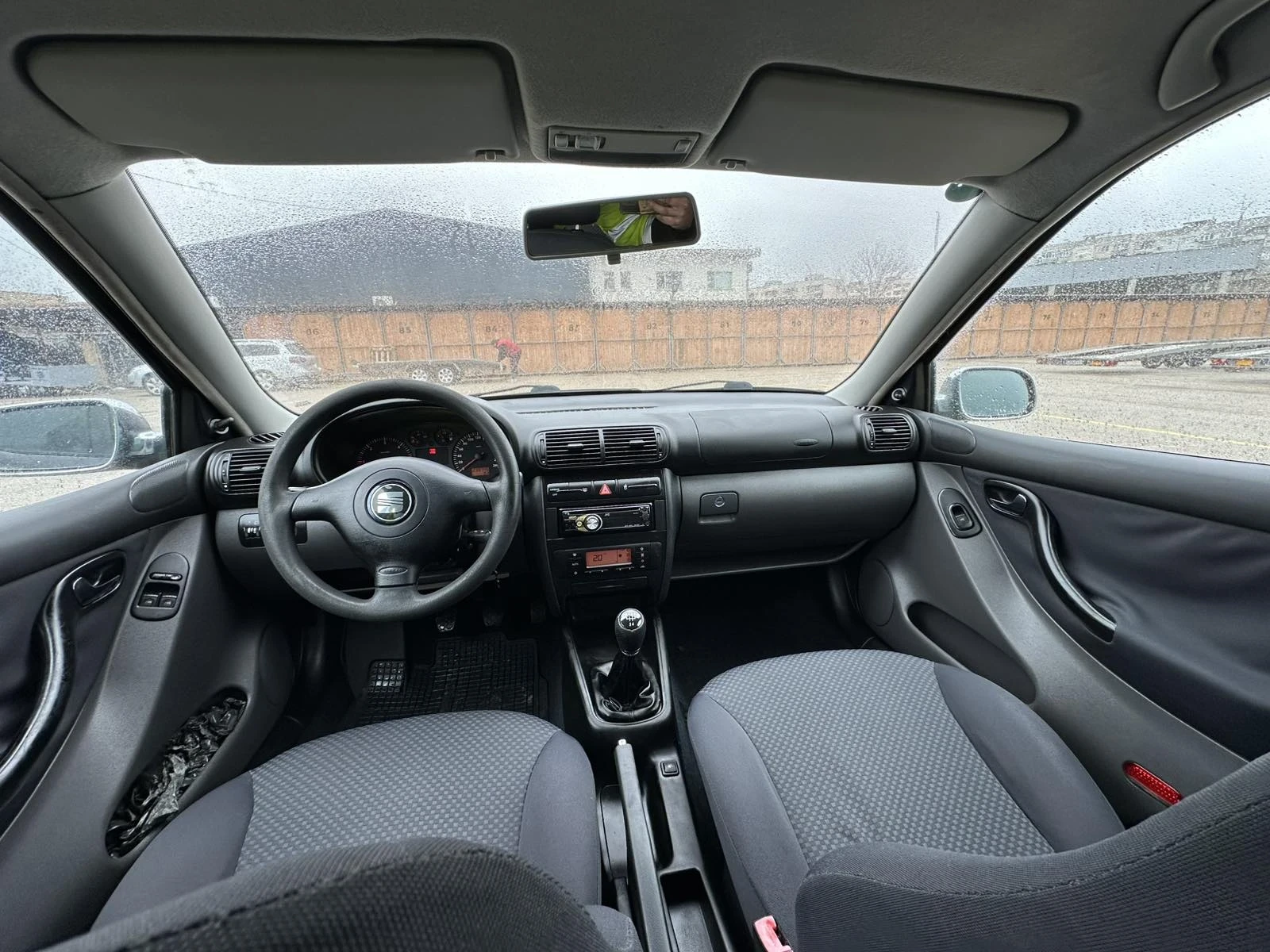 Seat Leon, снимка 8 - Автомобили и джипове - 54086153