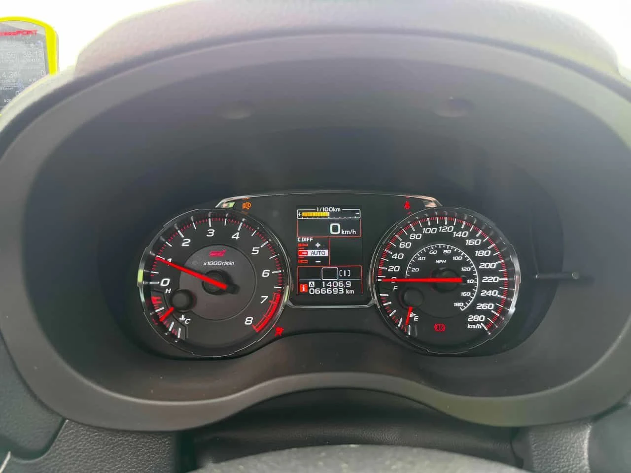 Subaru WRX  STI Sport tech /carfax/camera , снимка 8 - Автомобили и джипове - 54145141