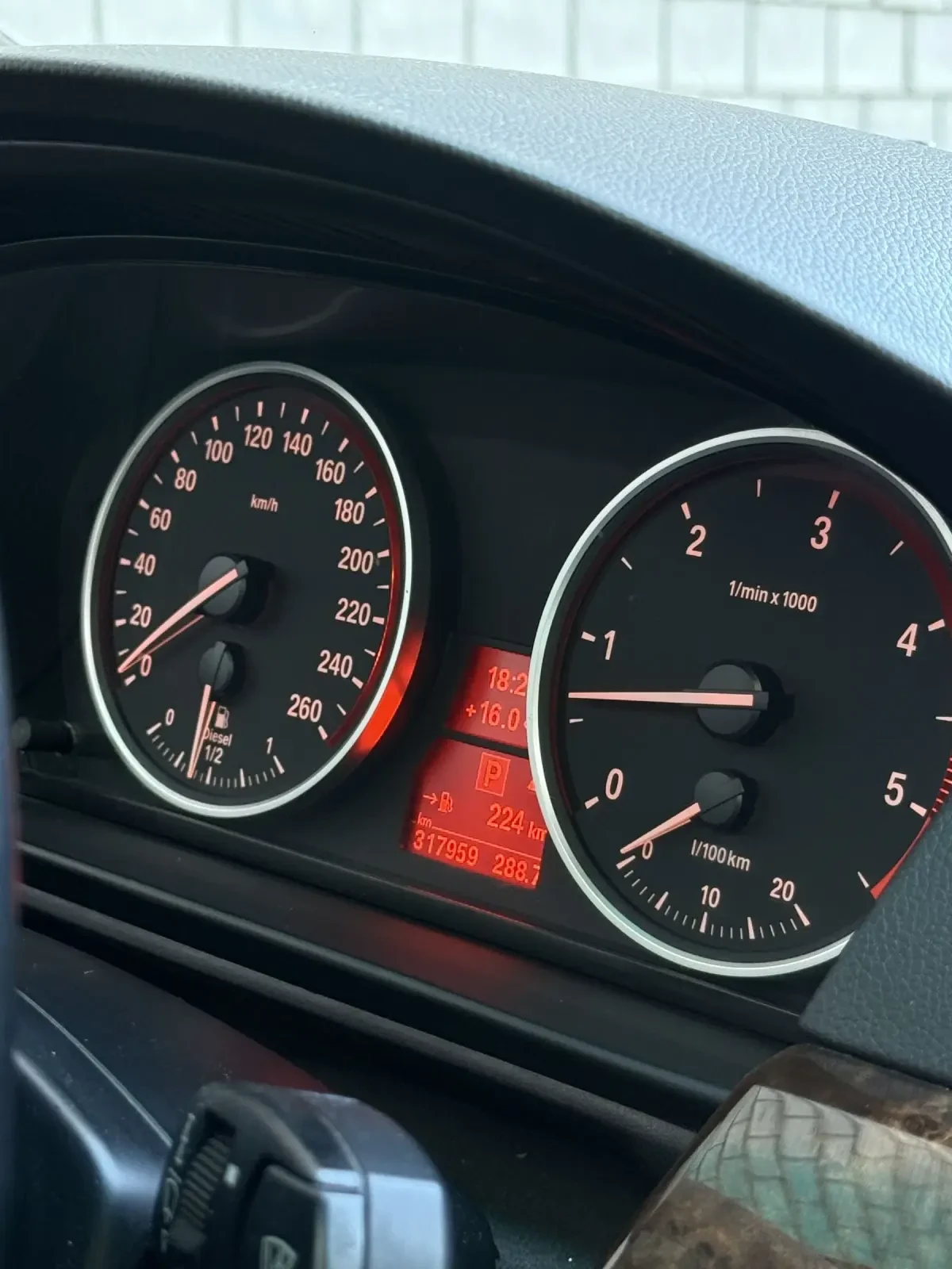 BMW 530, снимка 10 - Автомобили и джипове - 54360403