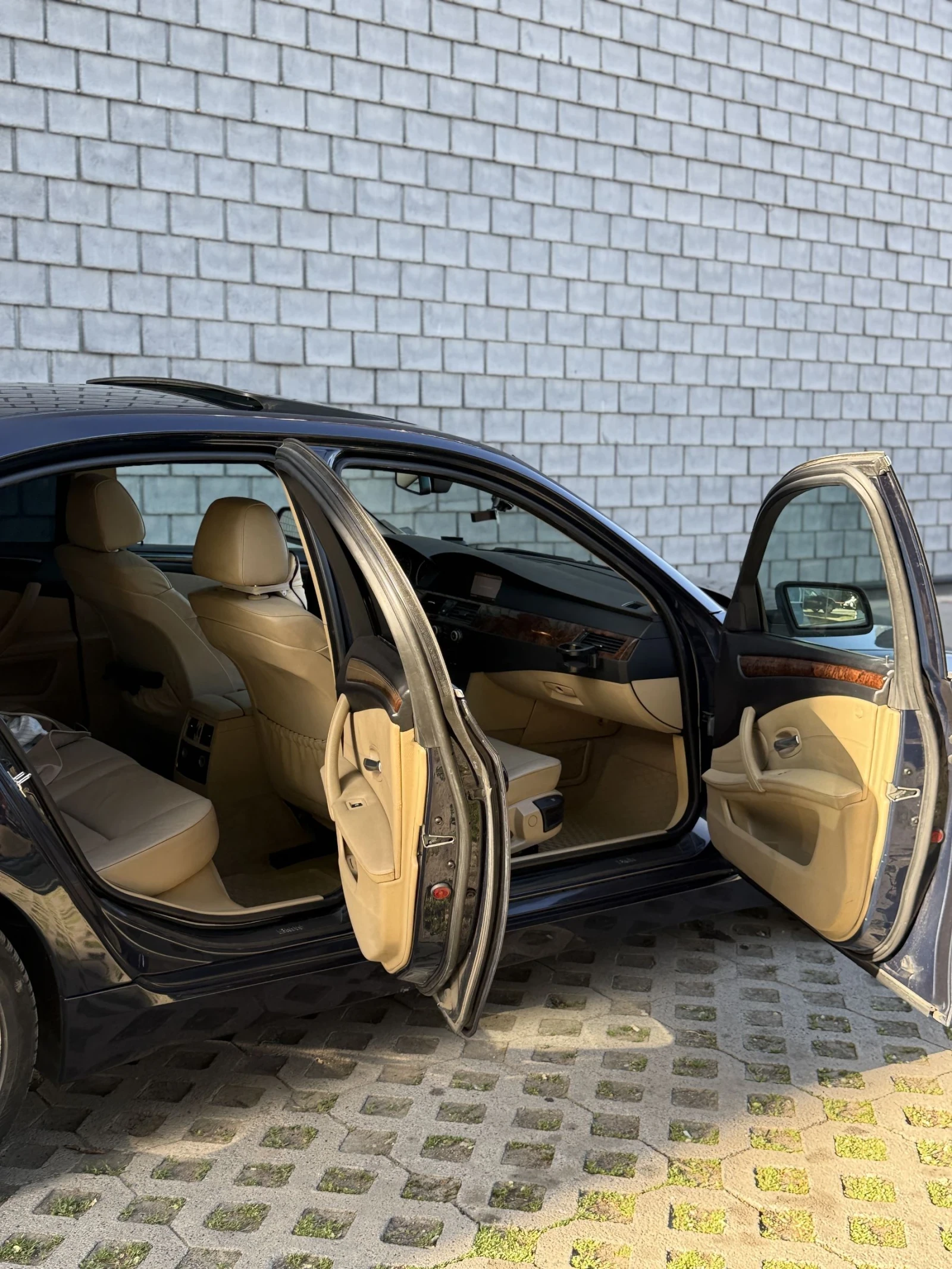 BMW 530, снимка 9 - Автомобили и джипове - 54360403